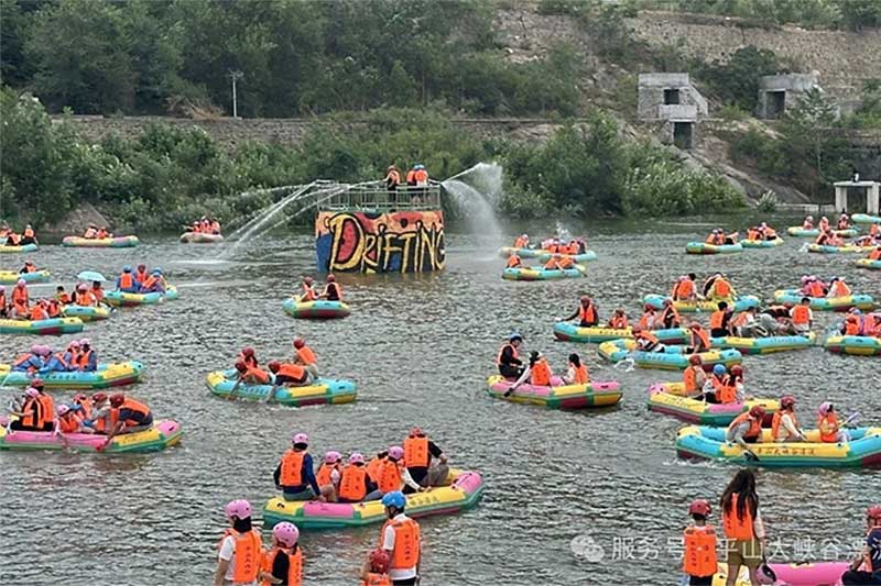 平山大峡谷漂流开业即爆火，成为夏日避暑新宠！